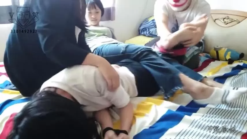 V笑原创 中学生-017 中学生软妹子TK：痒疯了 追加片段.mp4_20251214_212017789.webp